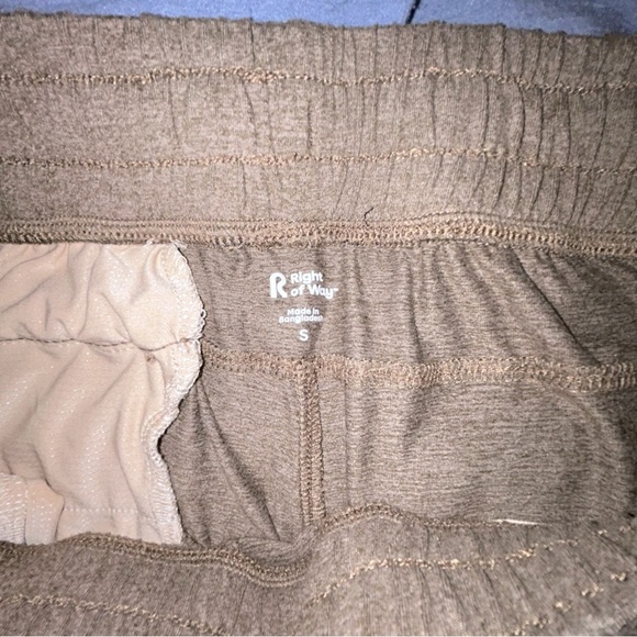 Men's Olive Jogger Right Of Way Size Small - Picture 7 of 7